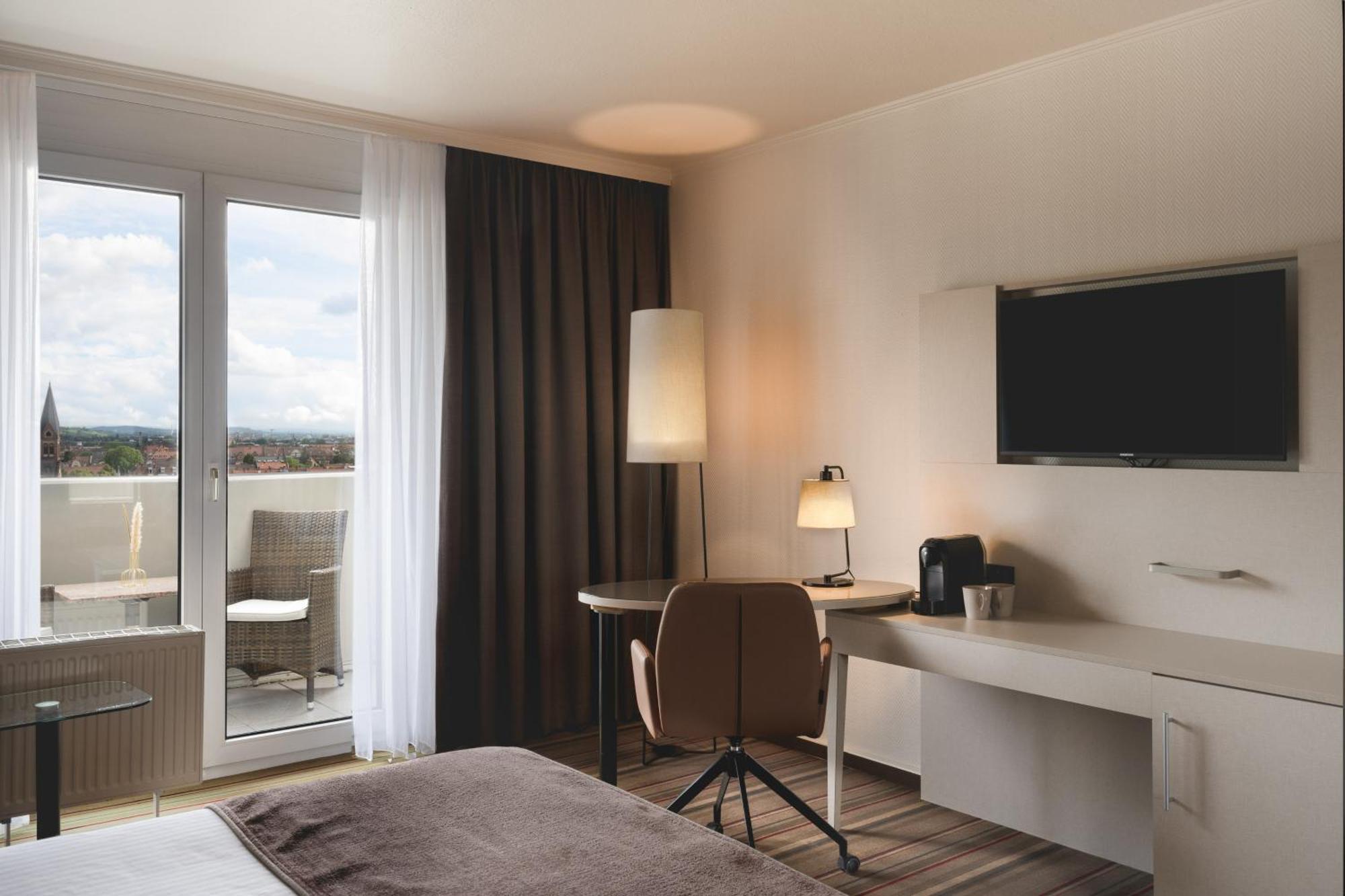 Leonardo Center Hotel 4*